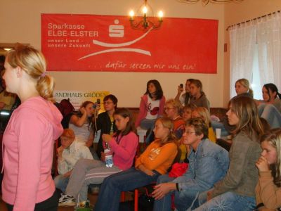 Foto des Albums: 7. Mädchenkonferenz des Landkreises Elbe-Elster in Gröden (05. 10. 2006)