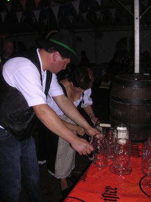 Foto des Albums: Oktoberfest in Großthiemig (07. 10. 2006)