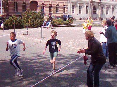 Foto des Albums: 2. Stadtkanallauf (11.05.2005)