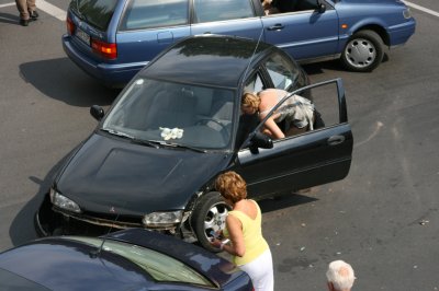 Foto des Albums: Autounfall an der Wilhelmgalerie (19.07.2007)