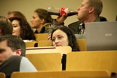 Foto des Albums: Gescheiterte Abwahl der Studentenvertretung an der Uni Potsdam (02.11.2006)
