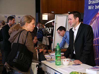 Foto des Albums: Uni trifft Wirtschaft an der WiSo-Fakultät - Serie 2 (15.11.2006)