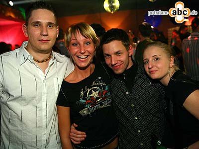 Foto des Albums: 2-Jahre-Nachtleben-Geburtstagsparty (09.12.2006)