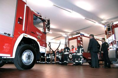 Foto des Albums: Übergabe des Rüst- und Gerätewagen an die Wittstocker Feuerwehr (13.04.2010)