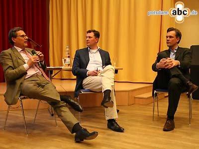 Foto des Albums: Potsdamer FDP diskutiert am Schlaatz zu Datenschutz im Internet (15.04.2010)