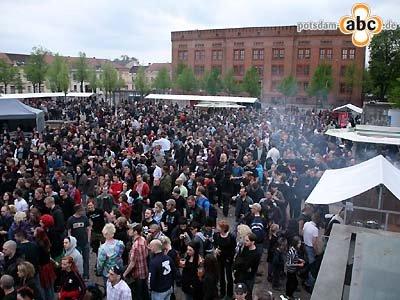 Foto des Albums: Festival Contre le Racism auf dem Luisenplatz (30.04.2010)