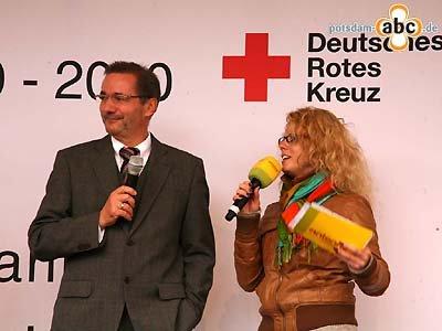 Foto des Albums: Leistungsschau zum 20. Jubiläum des Brandenburger Roten Kreuzes auf dem Luisenplatz (08.05.2010)