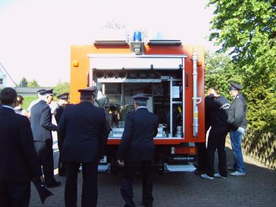 Foto des Albums: Übergabe Feuerwehrfahrzeug (22. 05. 2010)