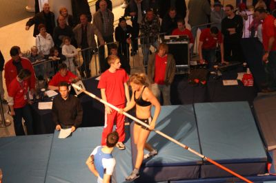 Foto des Albums: Stabhochsprungmeeting im Stern-Center - Internationales Frauenspringen (09.02.2007)