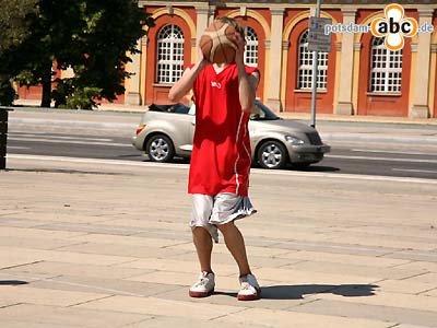 Foto des Albums: Streetball-Tournier am Lustgarten (27.06.2010)