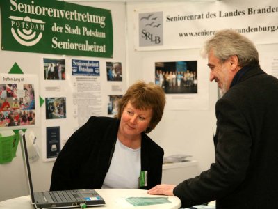 Foto des Albums: Messerundgang über die Vital&50plus im Lustgarten - Serie 1 (16.03.2007)