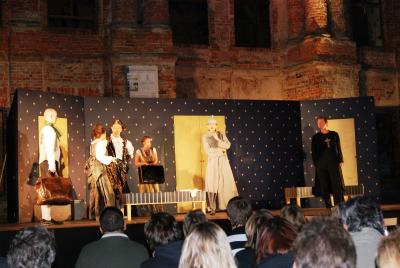 Foto des Albums: Tartuffe -Sommertheater an der Schlossruine in Dahme/Mark (24.07.2010)