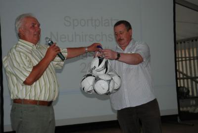 Foto des Albums: Rückblick auf das Sport- und Parkfest in Neuhirschstein vom 30.7. bis 1.8.2010