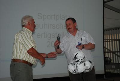Foto des Albums: Rückblick auf das Sport- und Parkfest in Neuhirschstein vom 30.7. bis 1.8.2010