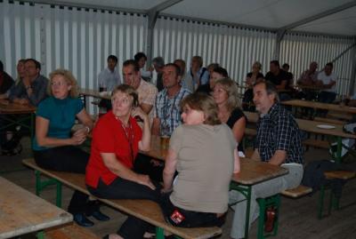 Foto des Albums: Rückblick auf das Sport- und Parkfest in Neuhirschstein vom 30.7. bis 1.8.2010