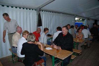 Foto des Albums: Rückblick auf das Sport- und Parkfest in Neuhirschstein vom 30.7. bis 1.8.2010