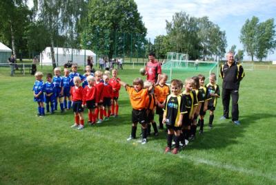 Foto des Albums: Rückblick auf das Sport- und Parkfest in Neuhirschstein vom 30.7. bis 1.8.2010