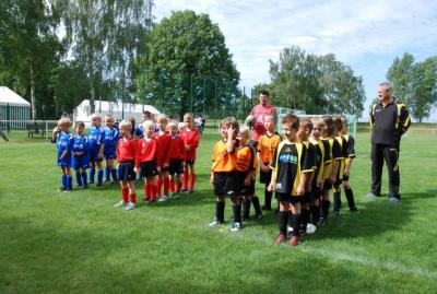 Foto des Albums: Rückblick auf das Sport- und Parkfest in Neuhirschstein vom 30.7. bis 1.8.2010