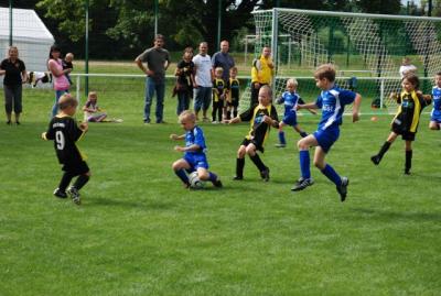 Foto des Albums: Rückblick auf das Sport- und Parkfest in Neuhirschstein vom 30.7. bis 1.8.2010