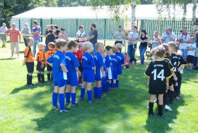 Foto des Albums: Rückblick auf das Sport- und Parkfest in Neuhirschstein vom 30.7. bis 1.8.2010