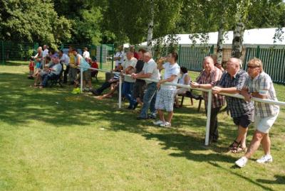 Foto des Albums: Rückblick auf das Sport- und Parkfest in Neuhirschstein vom 30.7. bis 1.8.2010