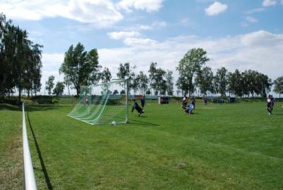 Foto des Albums: Rückblick auf das Sport- und Parkfest in Neuhirschstein vom 30.7. bis 1.8.2010