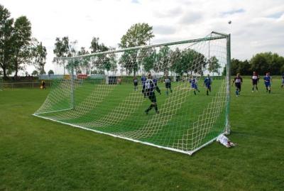 Foto des Albums: Rückblick auf das Sport- und Parkfest in Neuhirschstein vom 30.7. bis 1.8.2010