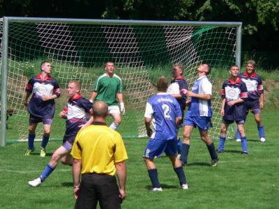 Foto des Albums: Rückblick auf das Sport- und Parkfest in Neuhirschstein vom 30.7. bis 1.8.2010