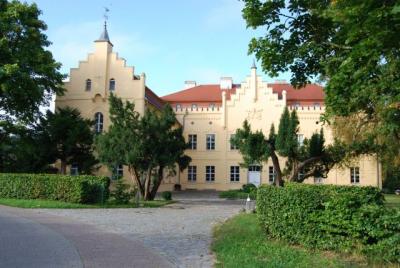 Bild : Schloss Nennhausen