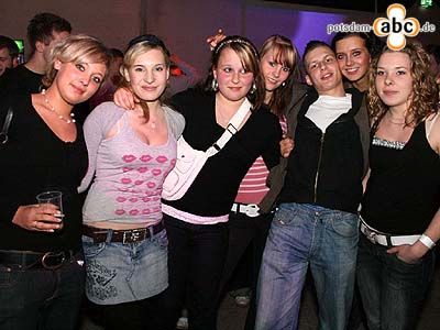 Foto des Albums: Der Osterferien Mega Klub Color im Waschaus - Serie 1 (04.04.2007)