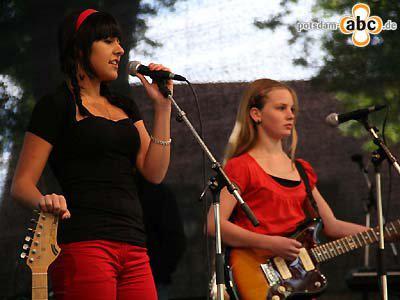 Foto des Albums: 14482-LIVE-Stadtteilfest auf dem Weberplatz (18.09.2010)