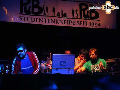Foto des Albums: Pub-Semestereröffnung im Lindenpark (23.10.2010)
