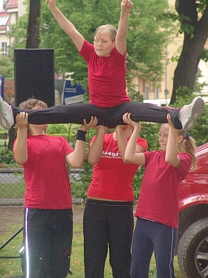 Foto des Albums: 12. Babelsberger Livenacht - Kinderfest auf dem Plantagenplatz - Serie 2 (12.05.2007)
