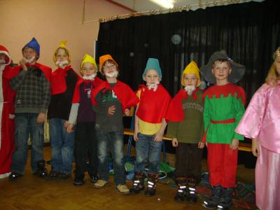Foto des Albums: Weihnachtsprojekt in der Grundschule (06.12.2010)