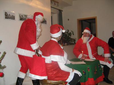 Foto des Albums: Fröhliche Weihnachten in Sernow (20.12.2010)