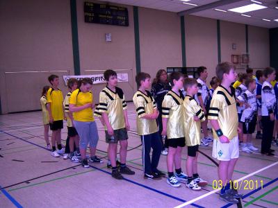 Foto des Albums: Jugend trainiert für Olympia „Zweifelderball“ der Grundschulen (18. 03. 2011)