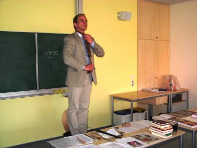 Foto des Albums: Dr. Olaf Thomsen zu Gast bei den Schülern der 7. Klassen der Sekundarschule Zielitz (21. 03. 2011)