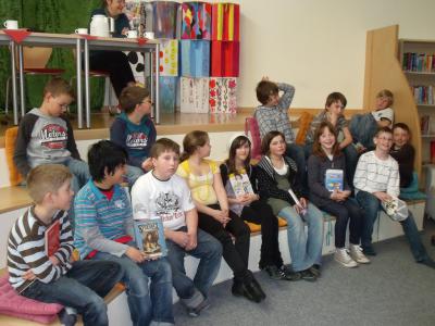 Foto des Albums: Vorlesewettbewerb der Klasse 4 der Grundschule Zielitz (06. 04. 2011)