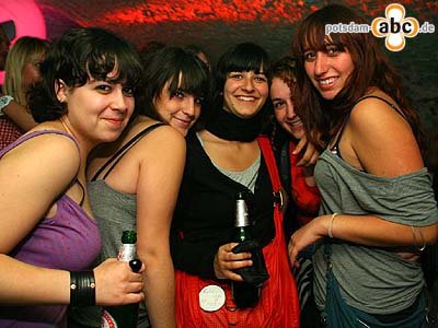 Foto des Albums: Uni-Sommerfest-After-Show-Party im Nil (30.06.2007)