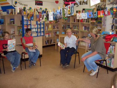 Foto des Albums: Bibliotheksralley mit der 5. Klasse der Sekundarschule Zielitz (30. 09. 2006)
