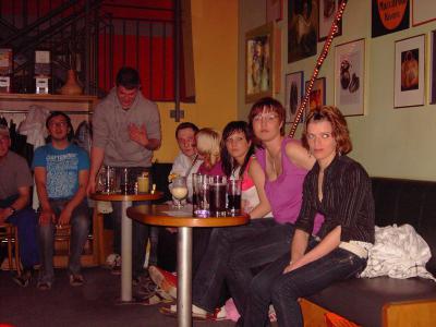 Foto des Albums: Jugendliche trafen sich zum Bowling (26.04.2011)