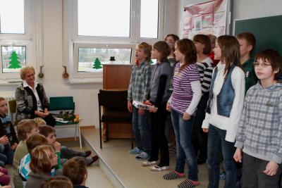 Foto des Albums: Feierliche Verabschiedung unserer Schulleiterin Frau Heger (18. 04. 2011)