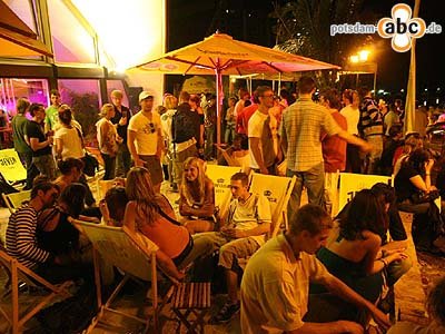 Foto des Albums: Beach-Club-Opening an der Neustädter Havelbucht - Serie 2 (20.07.2007)