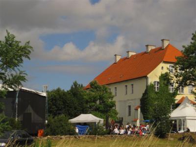 Foto des Albums: Familienfest der TAG Welzow auf Gut Geisendorf (26.06.2011)