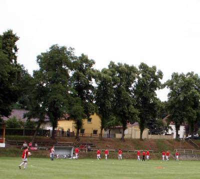 Foto des Albums: RA Schradenland vs FC Energie Cottbus II (16. 07. 2011)