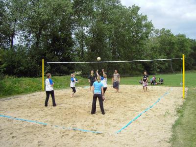 Foto des Albums: Beachvolleyball in Sernow (02.08.2011)