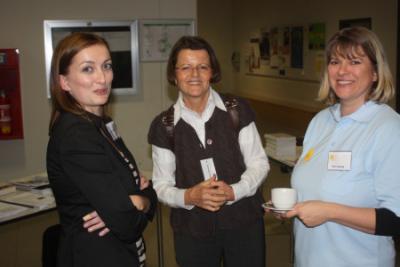 Eva Wingerter, Dr. Irmtraud Schnell und Petra Doering - Fachgespr&auml;che  