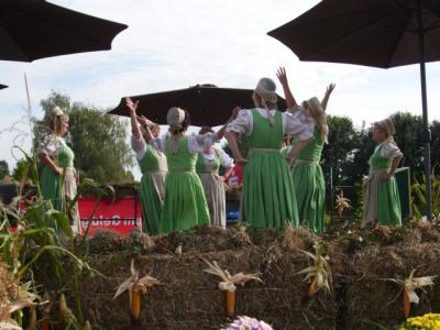 Vorschaubild: Tanz der Landfrauen