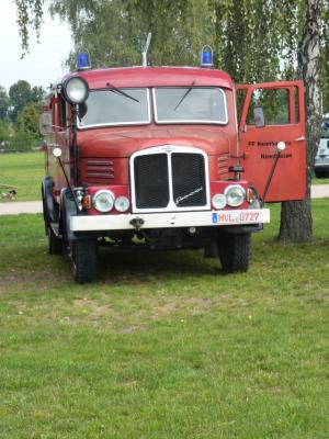 Vorschaubild: altes Feuerwehrauto