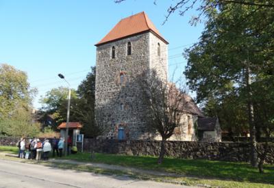 Bild: Kirche Rehfelde Dorf